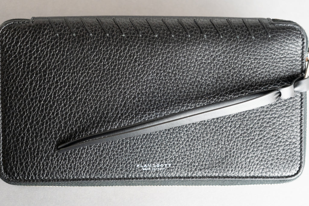 GOSHAWK TRAVEL ORGANISER