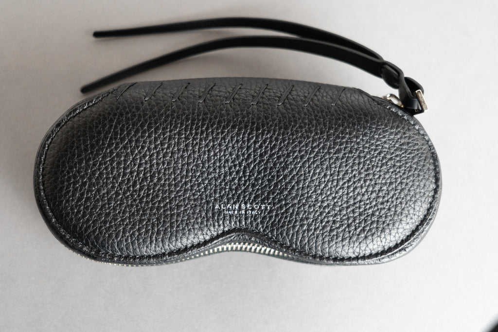 GOSHAWK TRAVEL EYEGLASS CASE