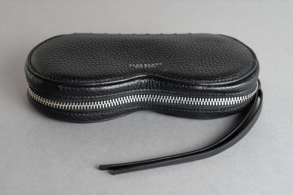 GOSHAWK TRAVEL EYEGLASS CASE