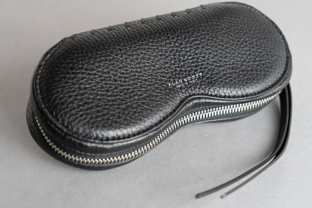 GOSHAWK TRAVEL EYEGLASS CASE