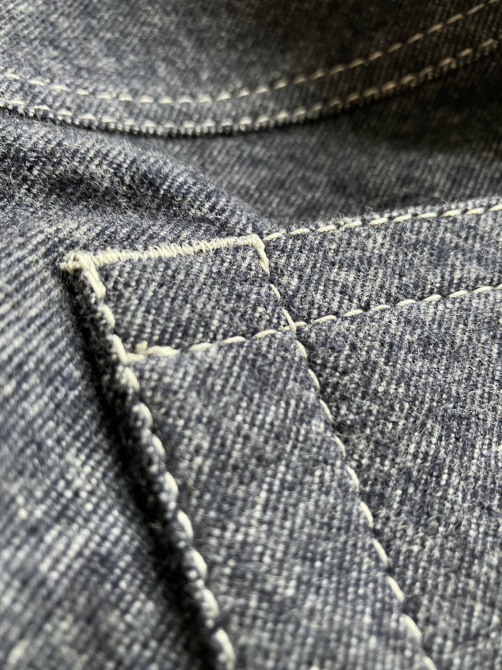 カシミアストレッチデニムジーンズ